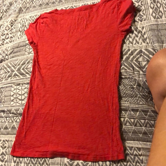 Aeropostale v-neck medium - Picture 3 of 3